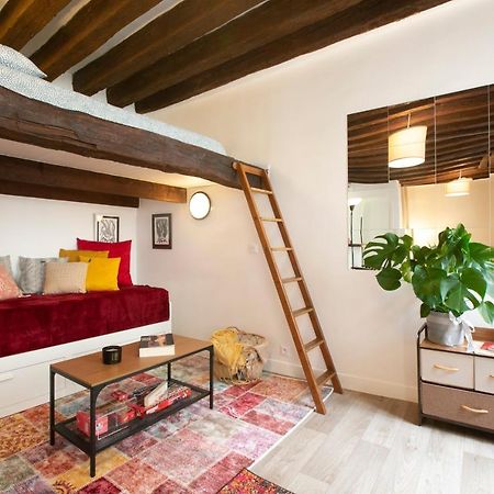 Authentic Apartment In Center Of Parisian Marais Extérieur photo